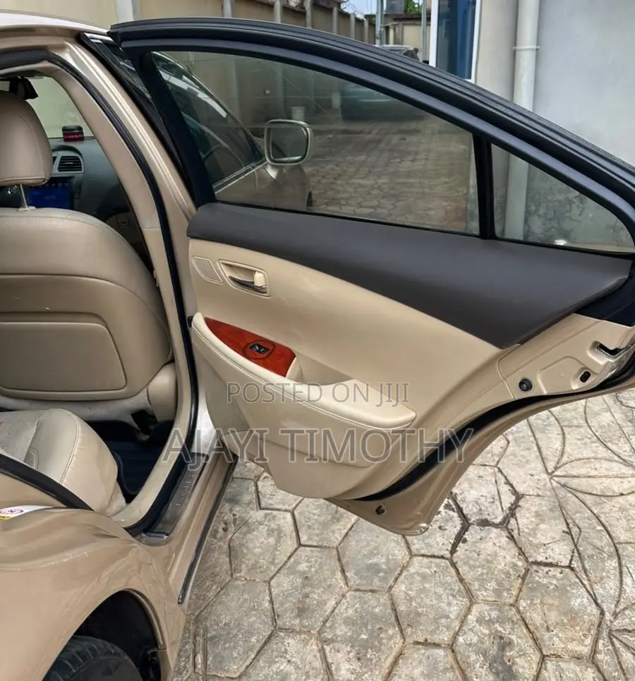 Lexus ES 350 2008 Gold