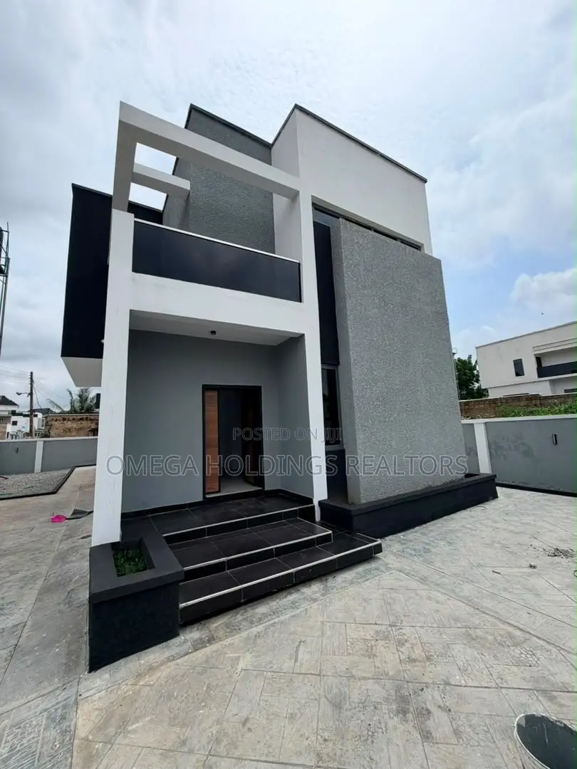 5bdrm Duplex in Carlton Gate, Akobo for sale