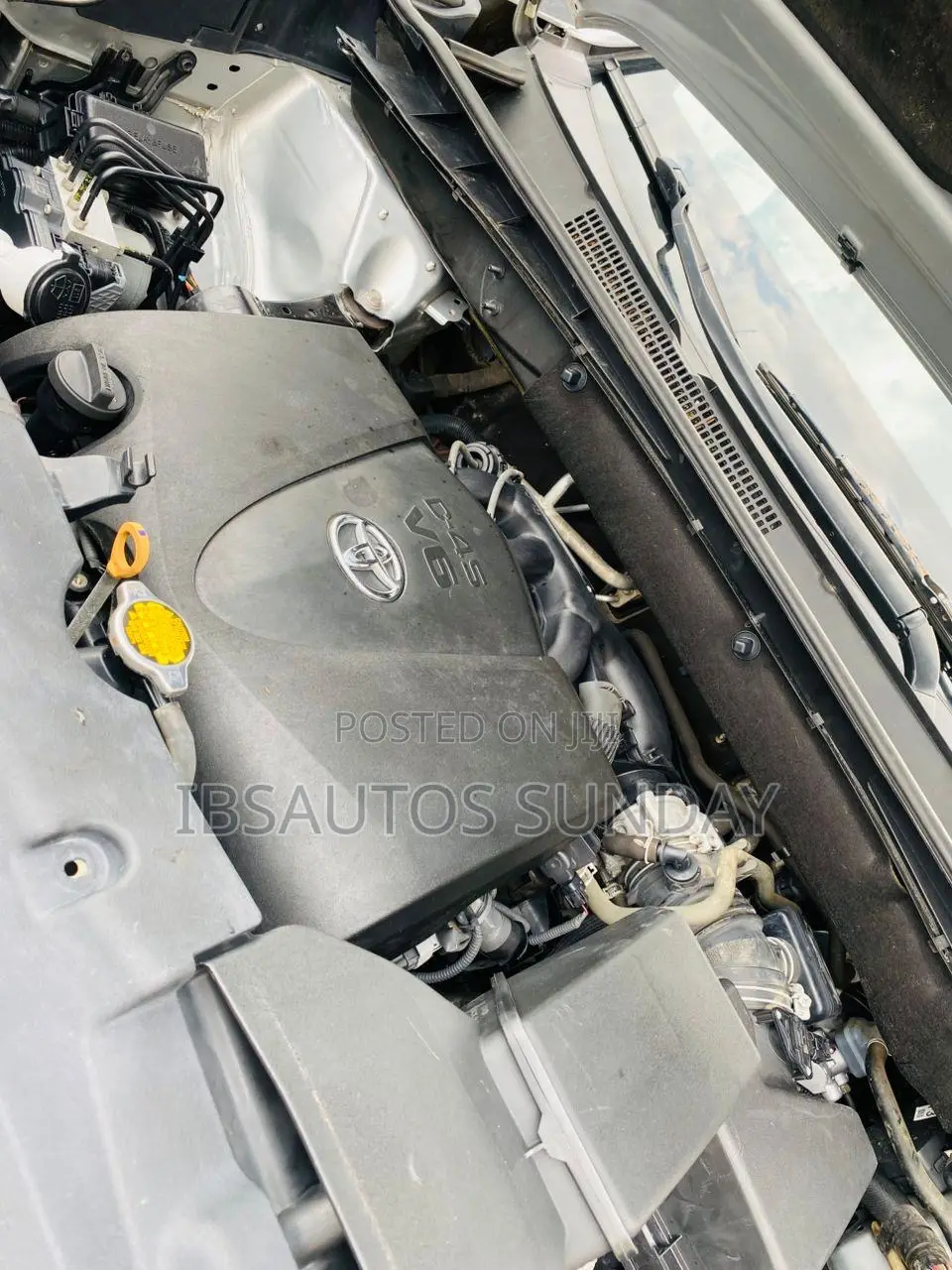 Toyota Highlander XLE 4x2 V6 (3.5L 6cyl 8A) 2017 Gray