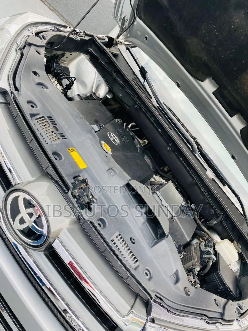 Toyota Highlander XLE 4x2 V6 (3.5L 6cyl 8A) 2017 Gray
