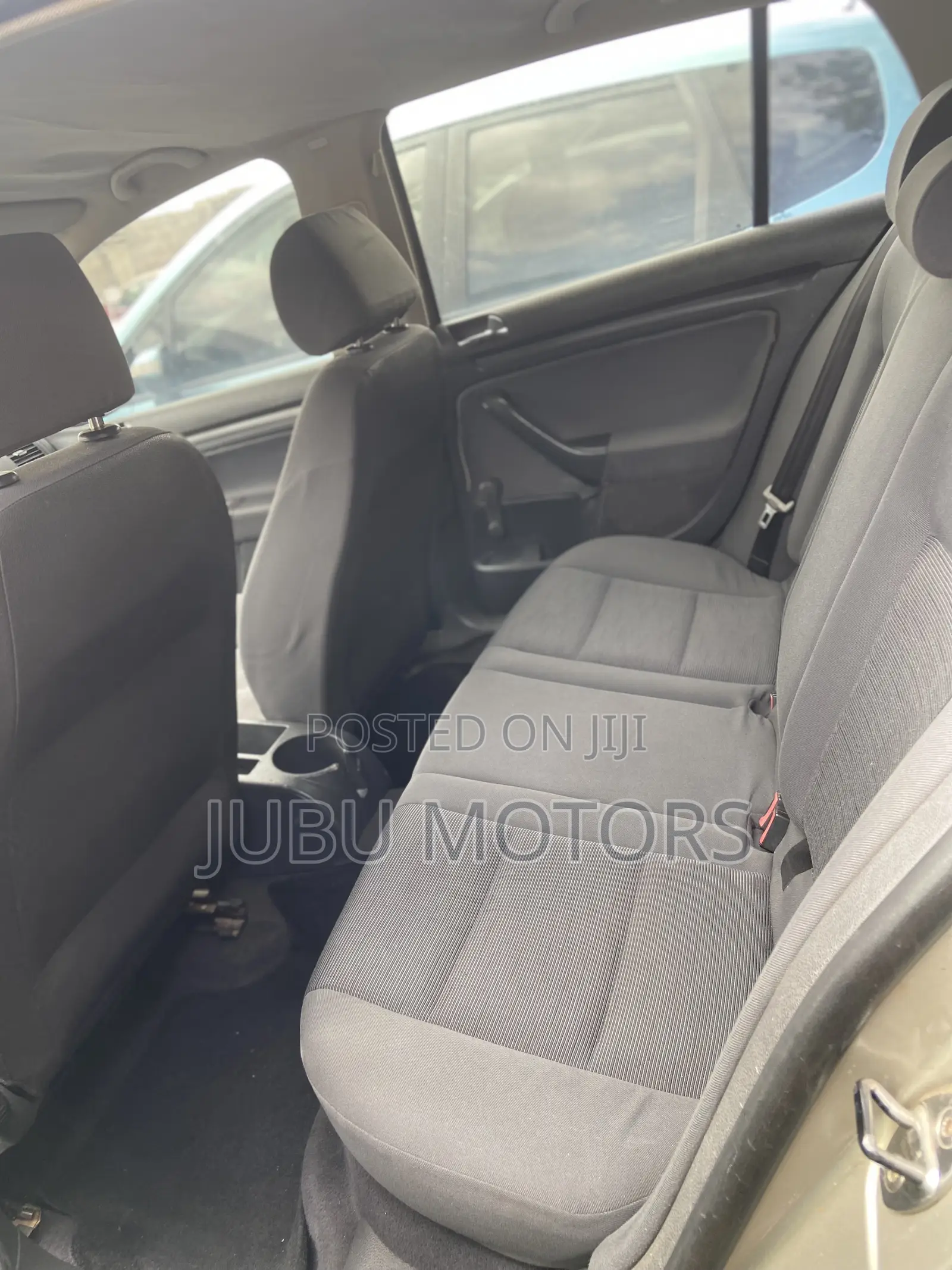 Volkswagen Golf 1.6 Comfortline Automatic 2005 Gold
