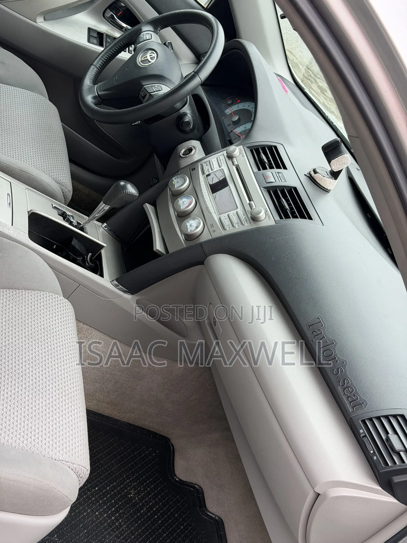 Toyota Camry SE 4dr Sedan (2.5L 4cyl 6A) 2011 Silver