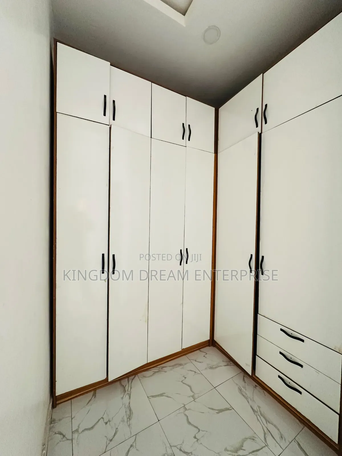 4bdrm Duplex in Lekki Scheme 2 Lagos for rent