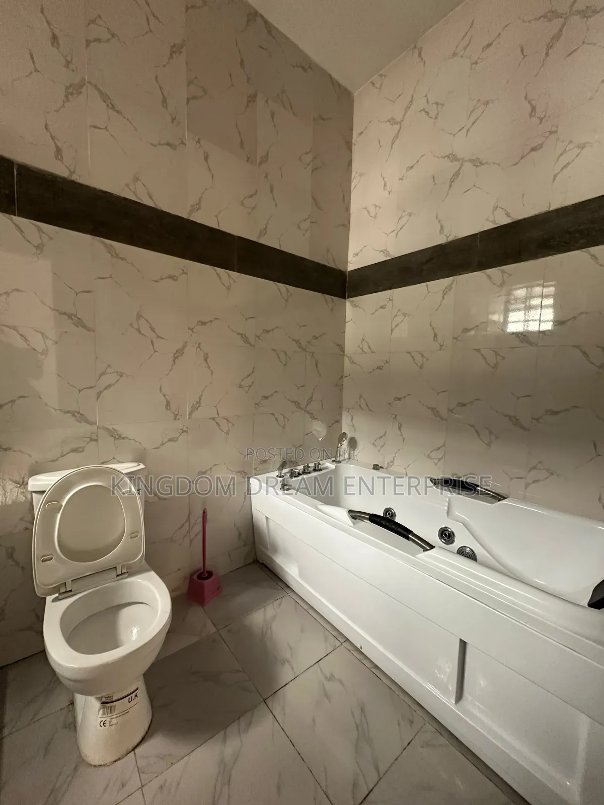 4bdrm Duplex in Lekki Scheme 2 Lagos for rent