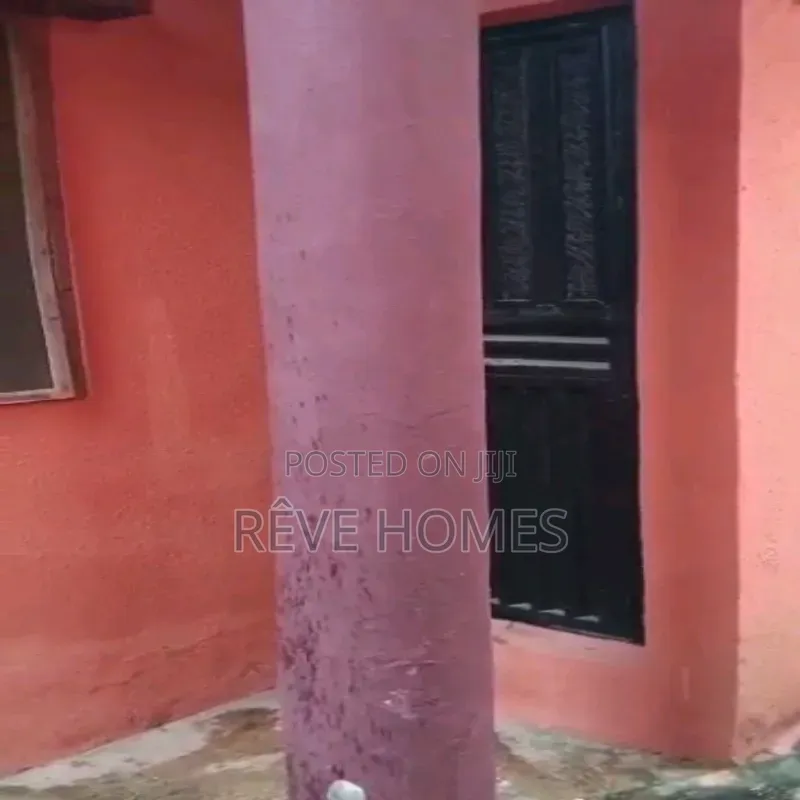 2bdrm Bungalow in Ifako-Gbagada for rent