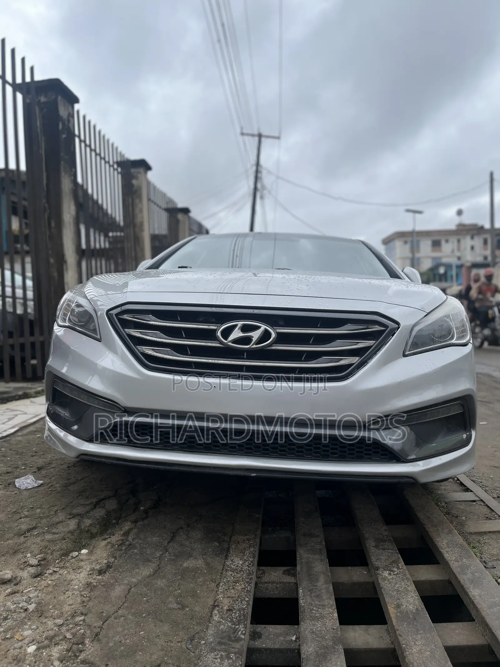 Hyundai Sonata SE 4dr Sedan (2.4L 4cyl 6A) 2014 Silver