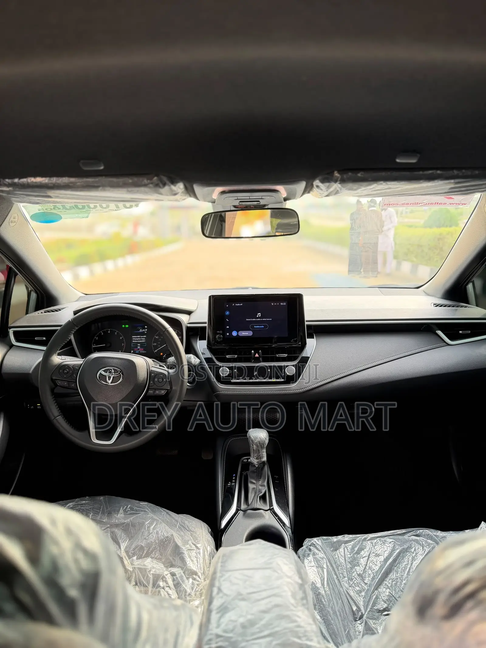 Toyota Corolla SE 2023 Silver