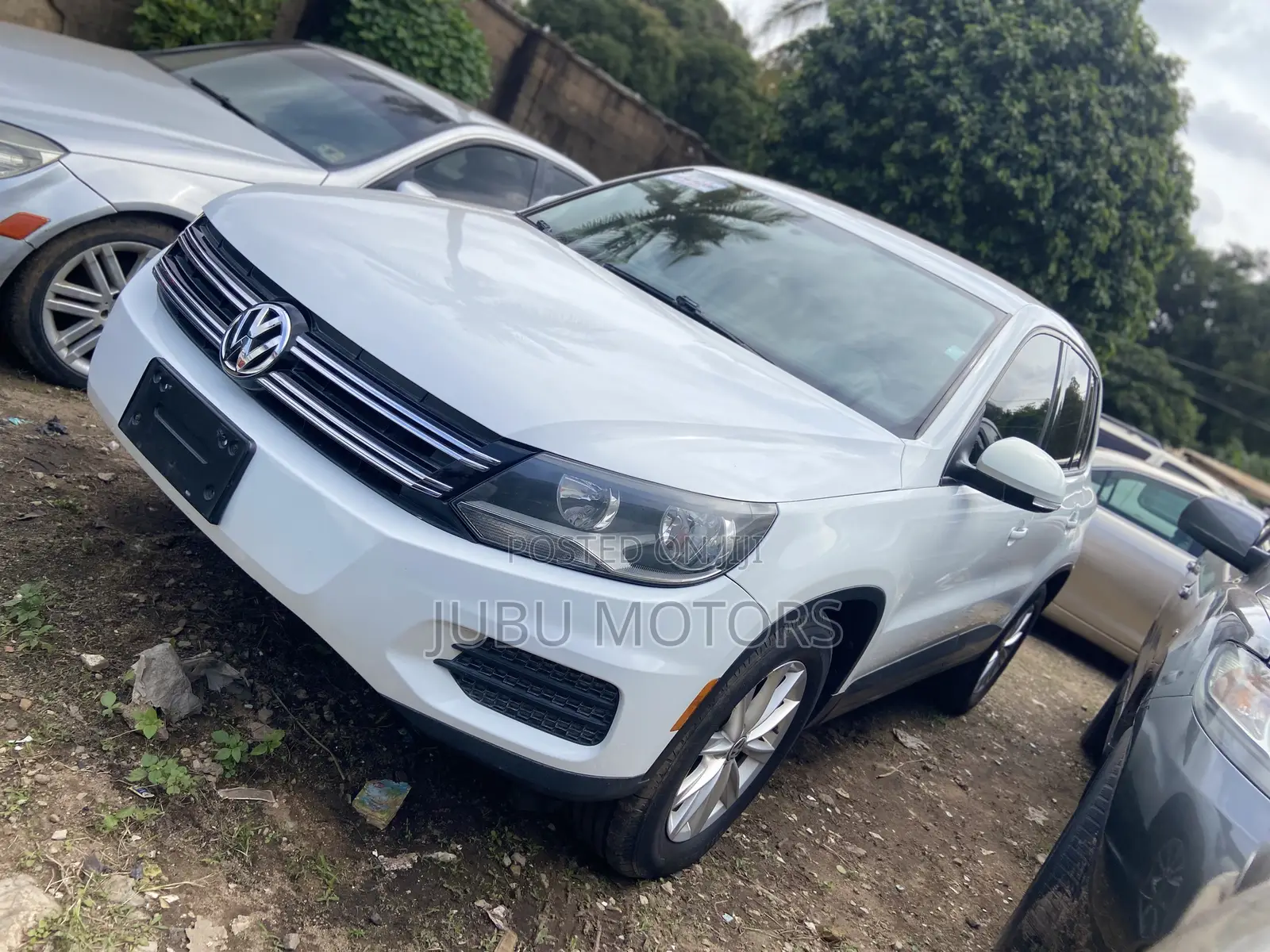 Volkswagen Tiguan R-Line 4dr SUV (2.0L 4cyl Turbo 6A) 2014 White