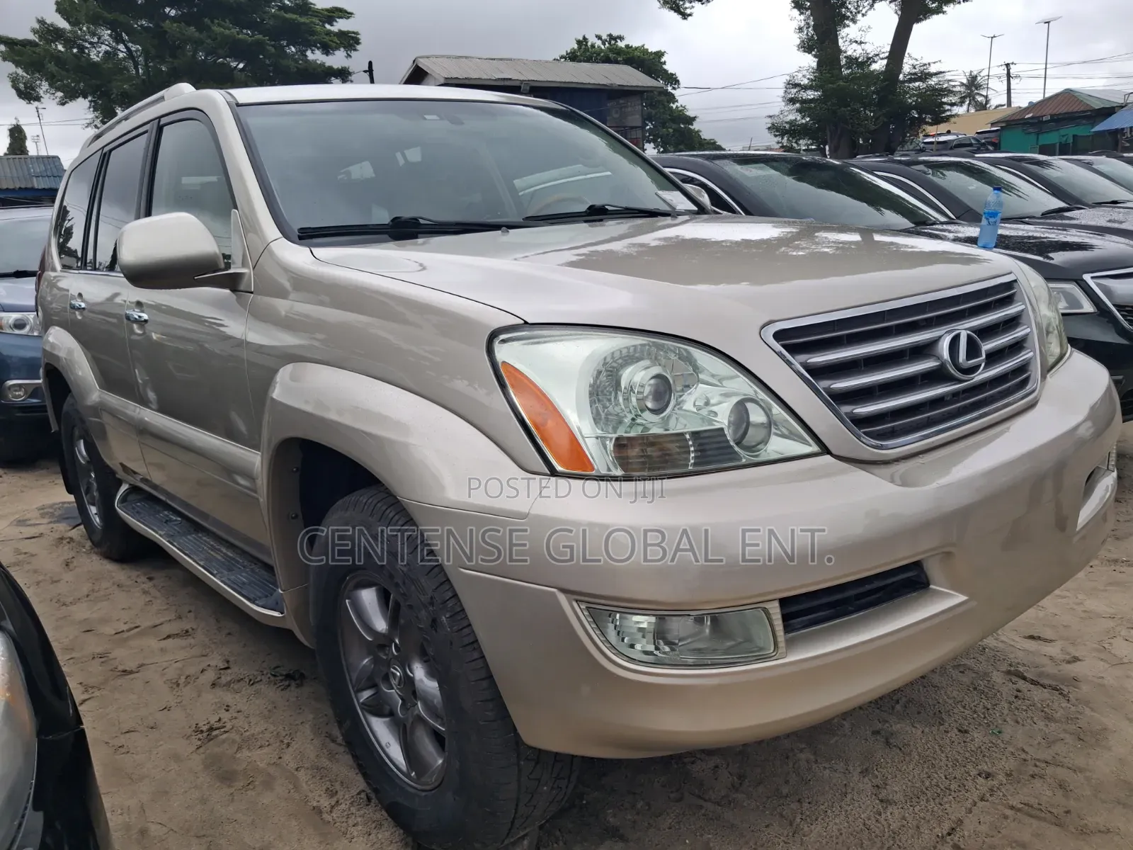 Lexus GX 470 Sport Utility 2006 Gold