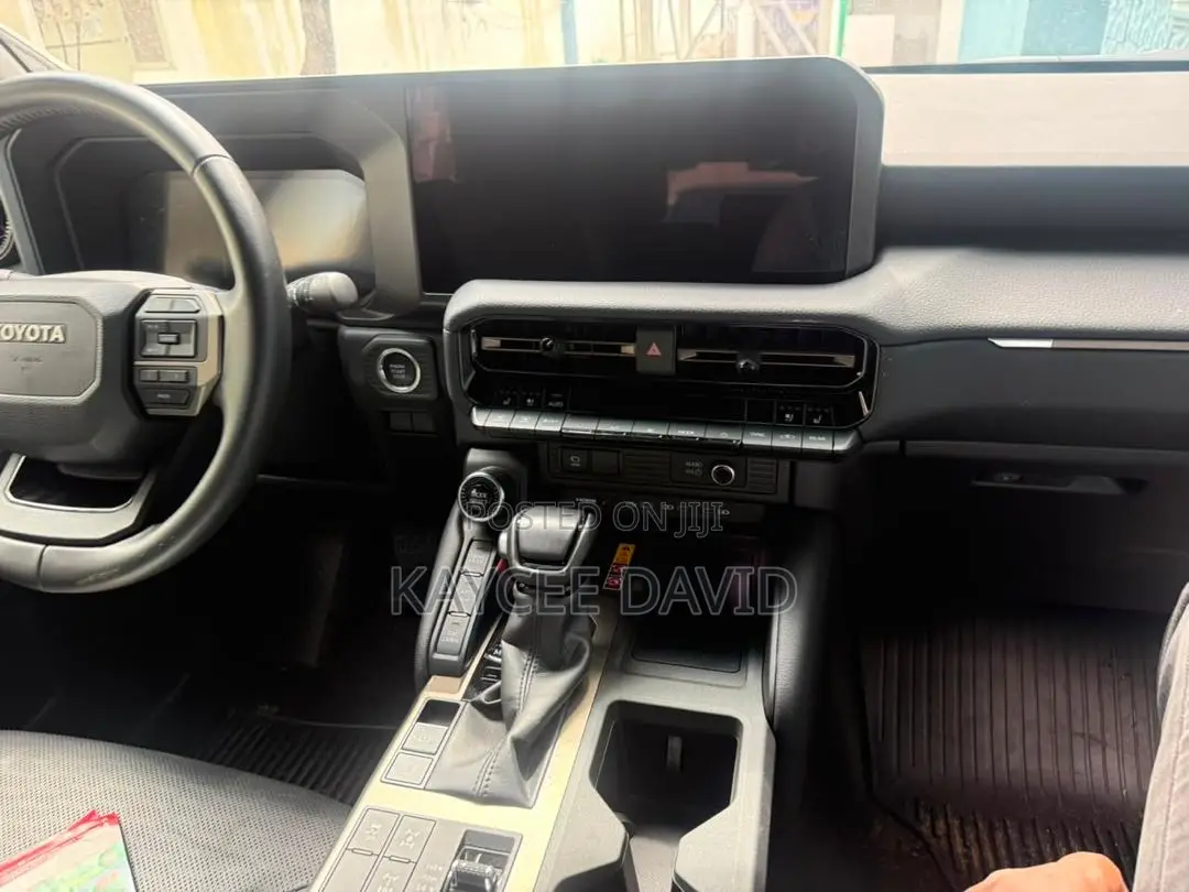 Toyota Land Cruiser Prado 2.4 Petrol 2025 Black