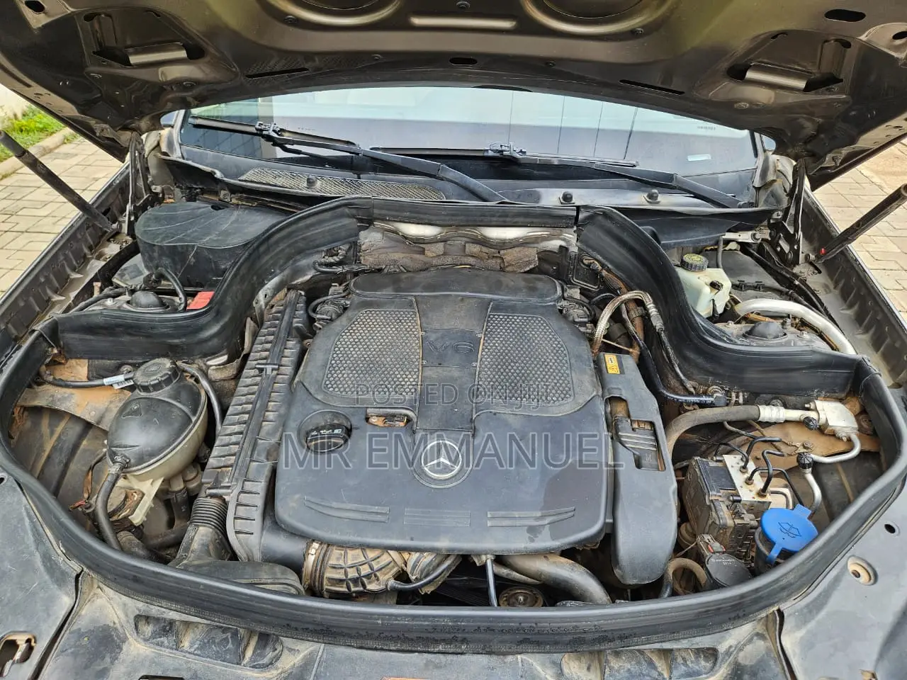 Mercedes-Benz GLK-Class 350 2014 Gold