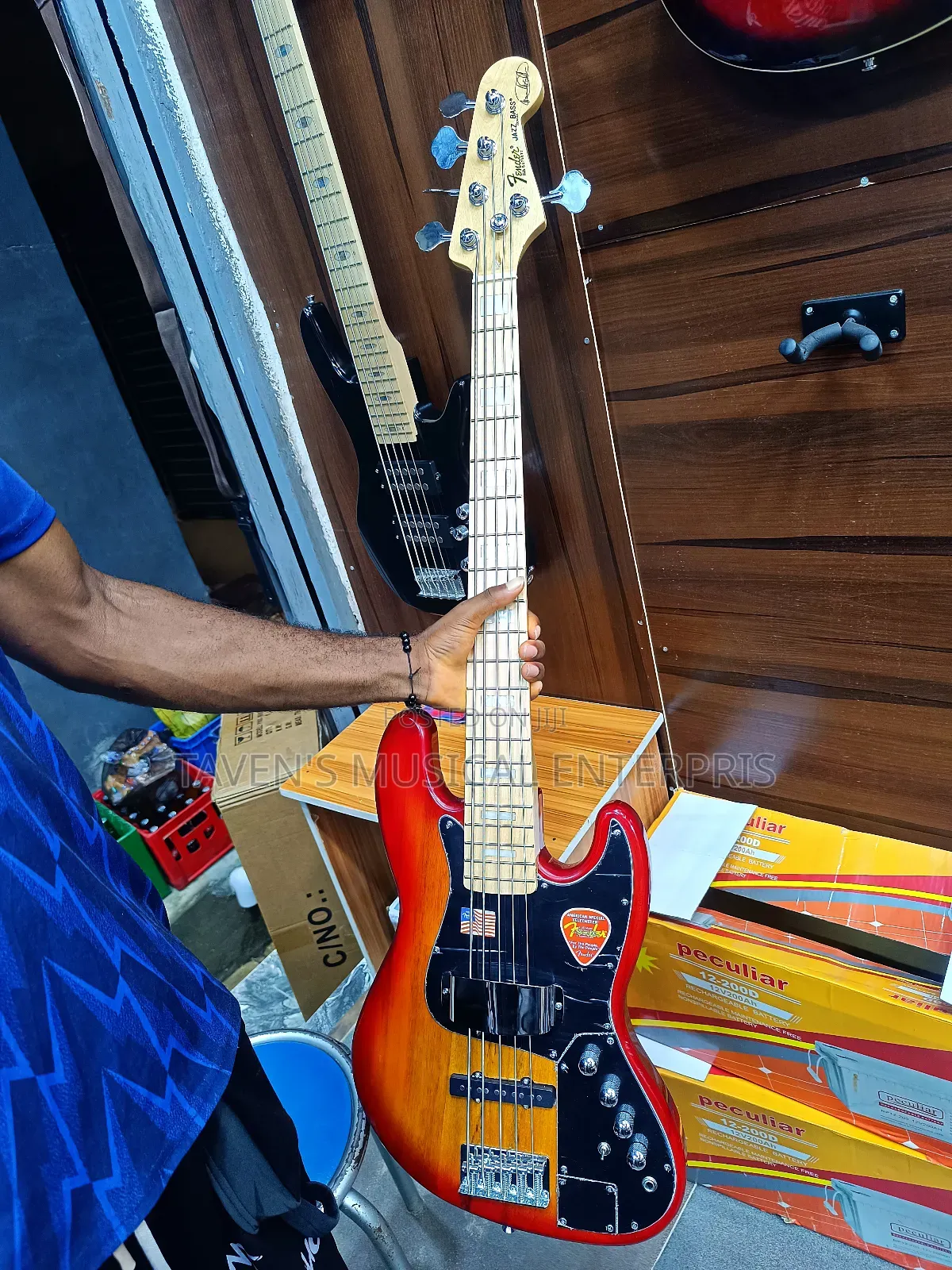 Fender American Ultra Jazz Bass Electric Guitar