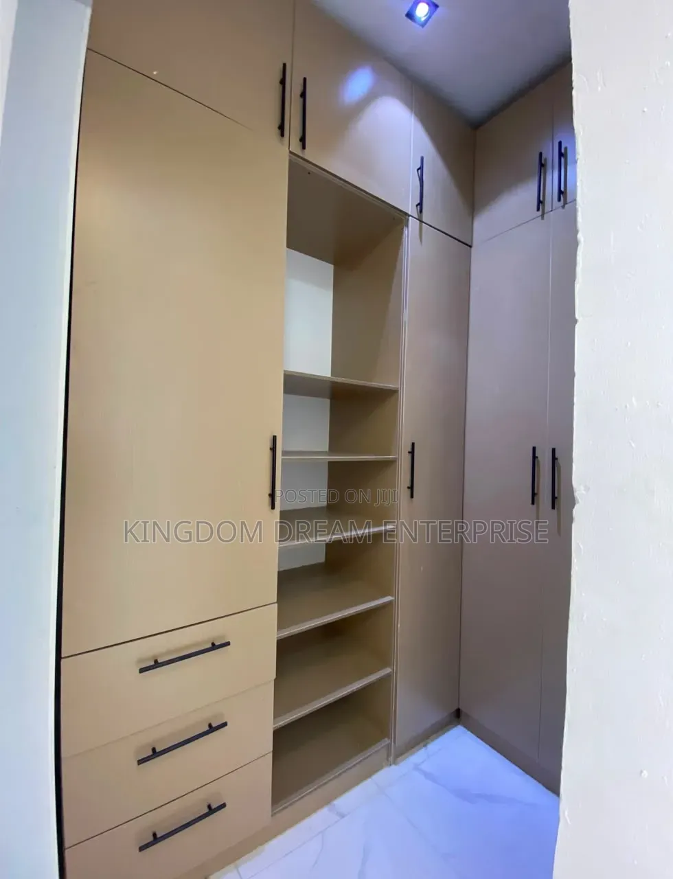 4bdrm Duplex in Ikota Lekki Lagos for rent