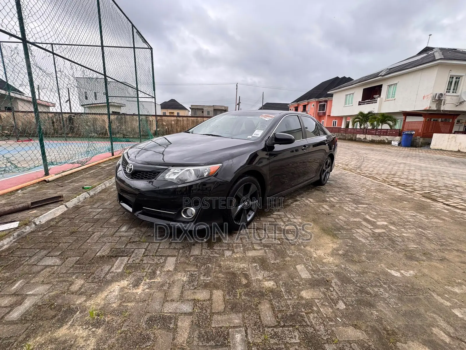 Toyota Camry SE 4dr Sedan (2.5L 4cyl 6A) 2013 Black