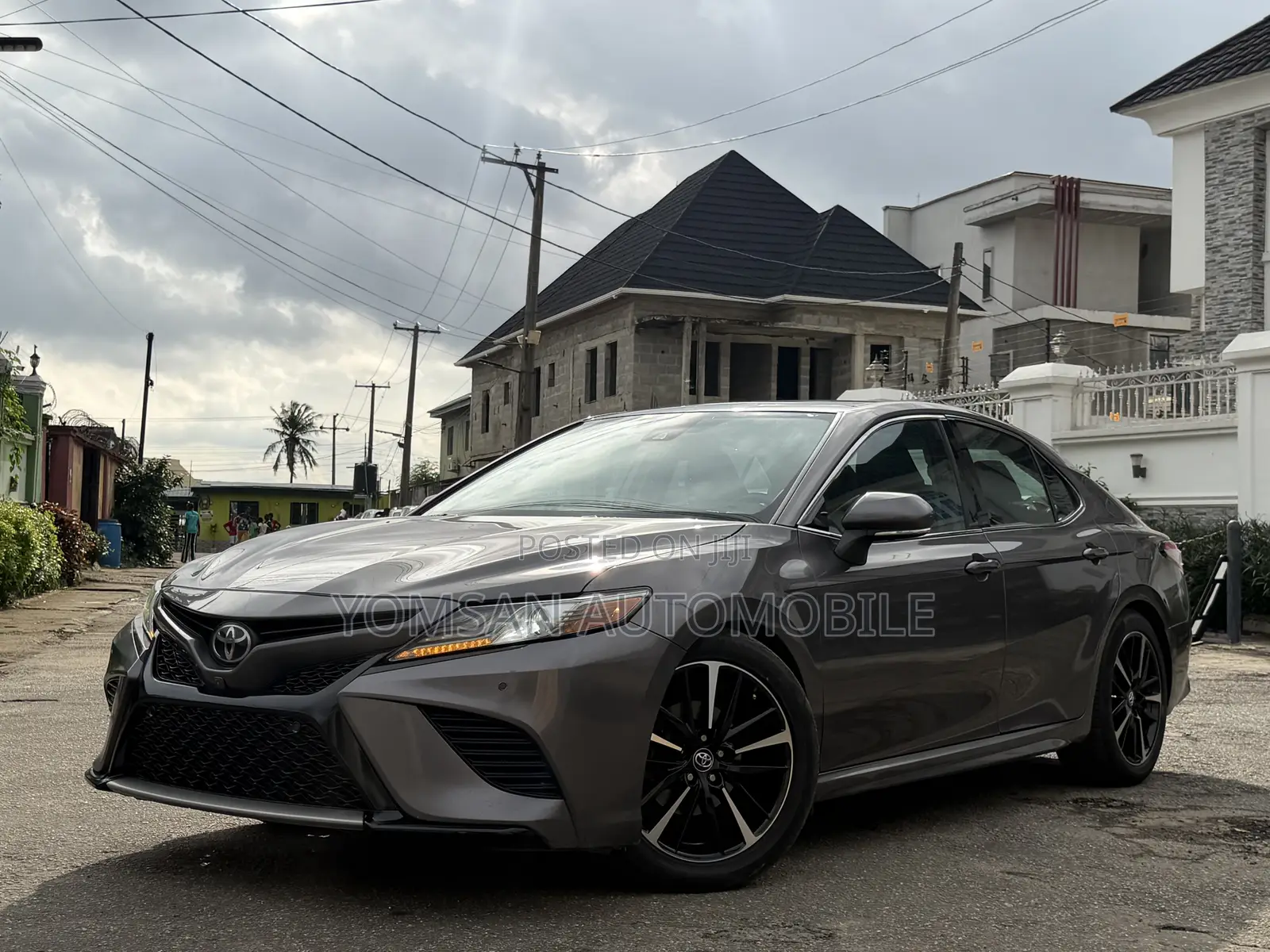 Toyota Camry XSE V6 FWD (3.5L 6cyl 8AM) 2018 Gray