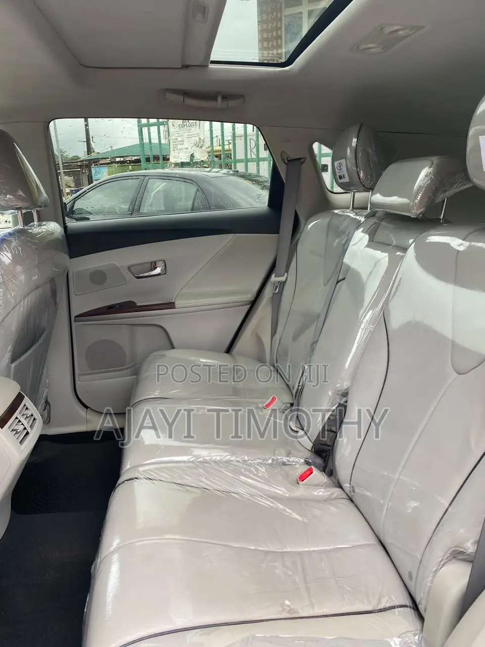 Toyota Venza 2010 Silver