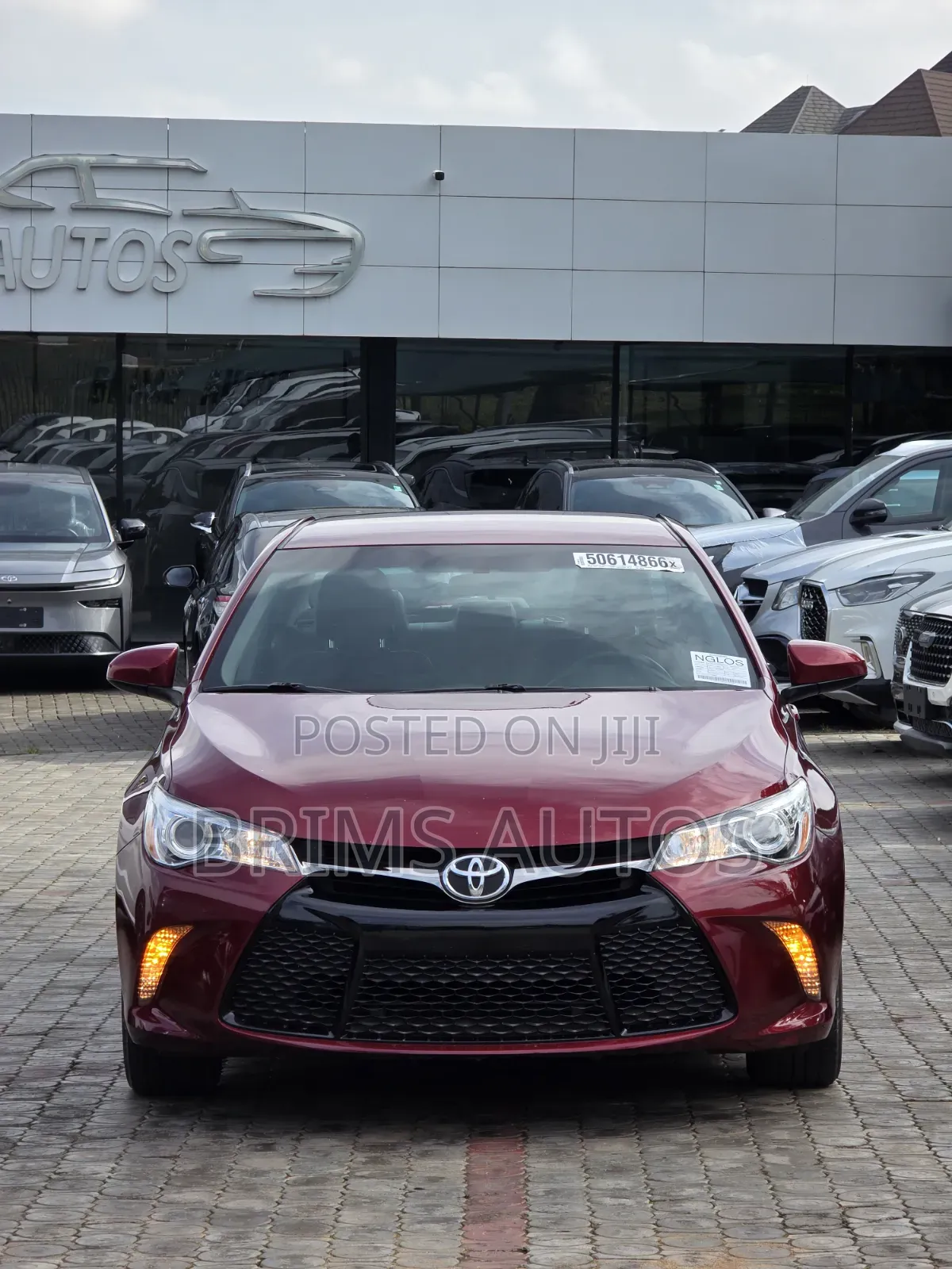 Toyota Camry 2017 Maroon