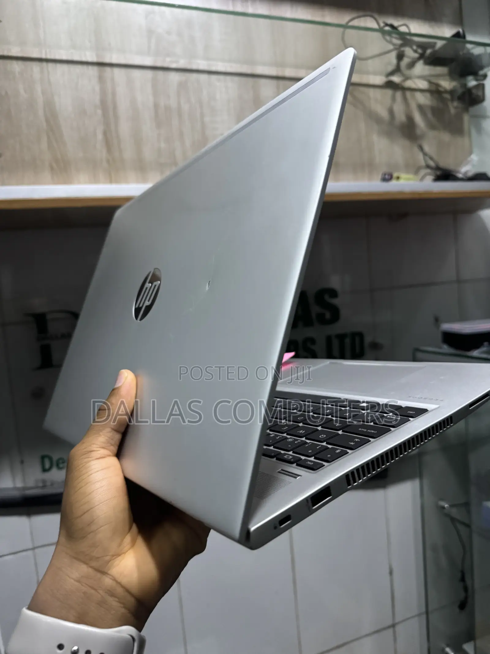 Laptop HP ProBook 455 8GB AMD Ryzen 5 SSD 256GB