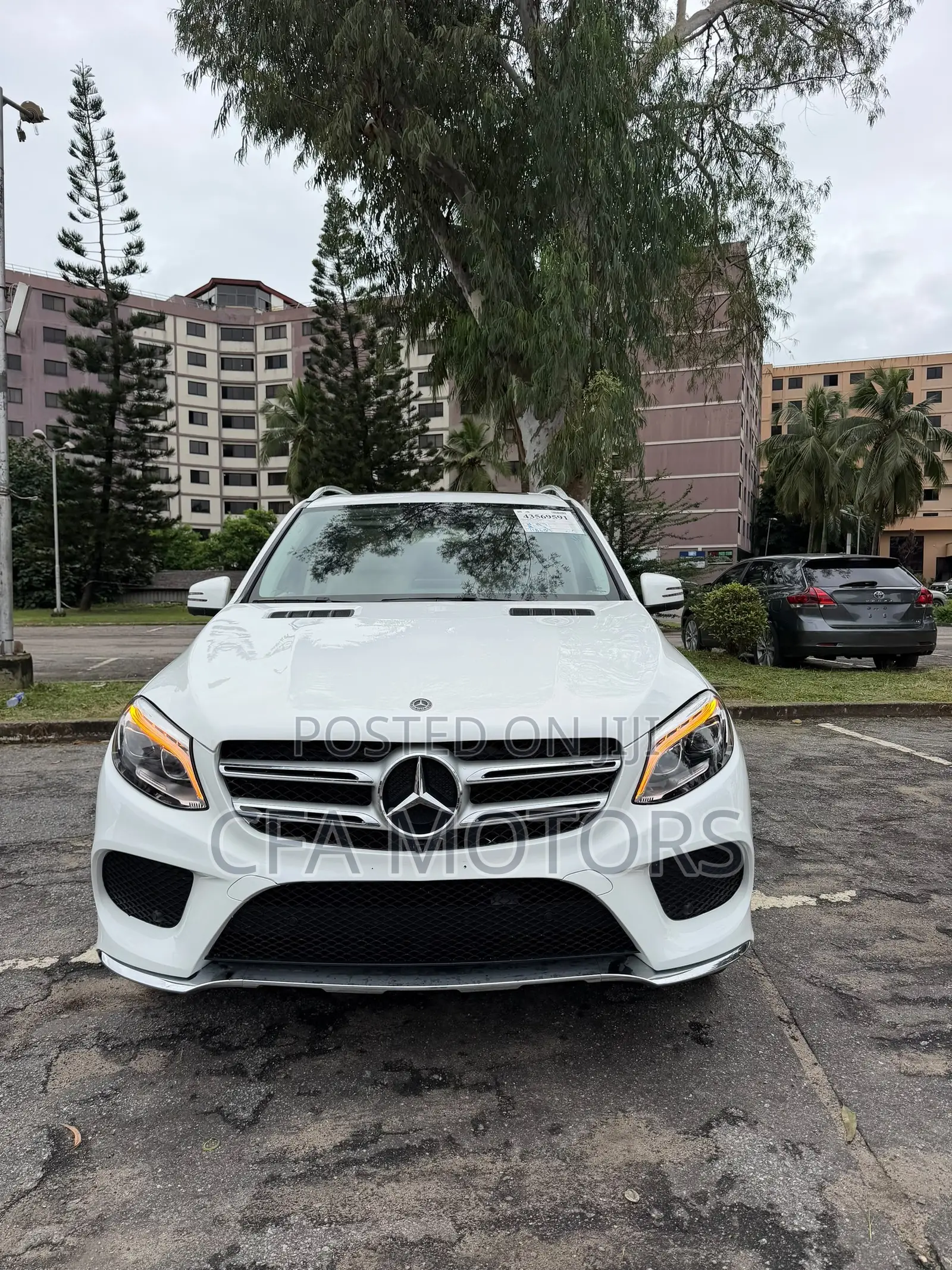 Mercedes-Benz GLE-Class GLE 350d 4MATIC 2018 White