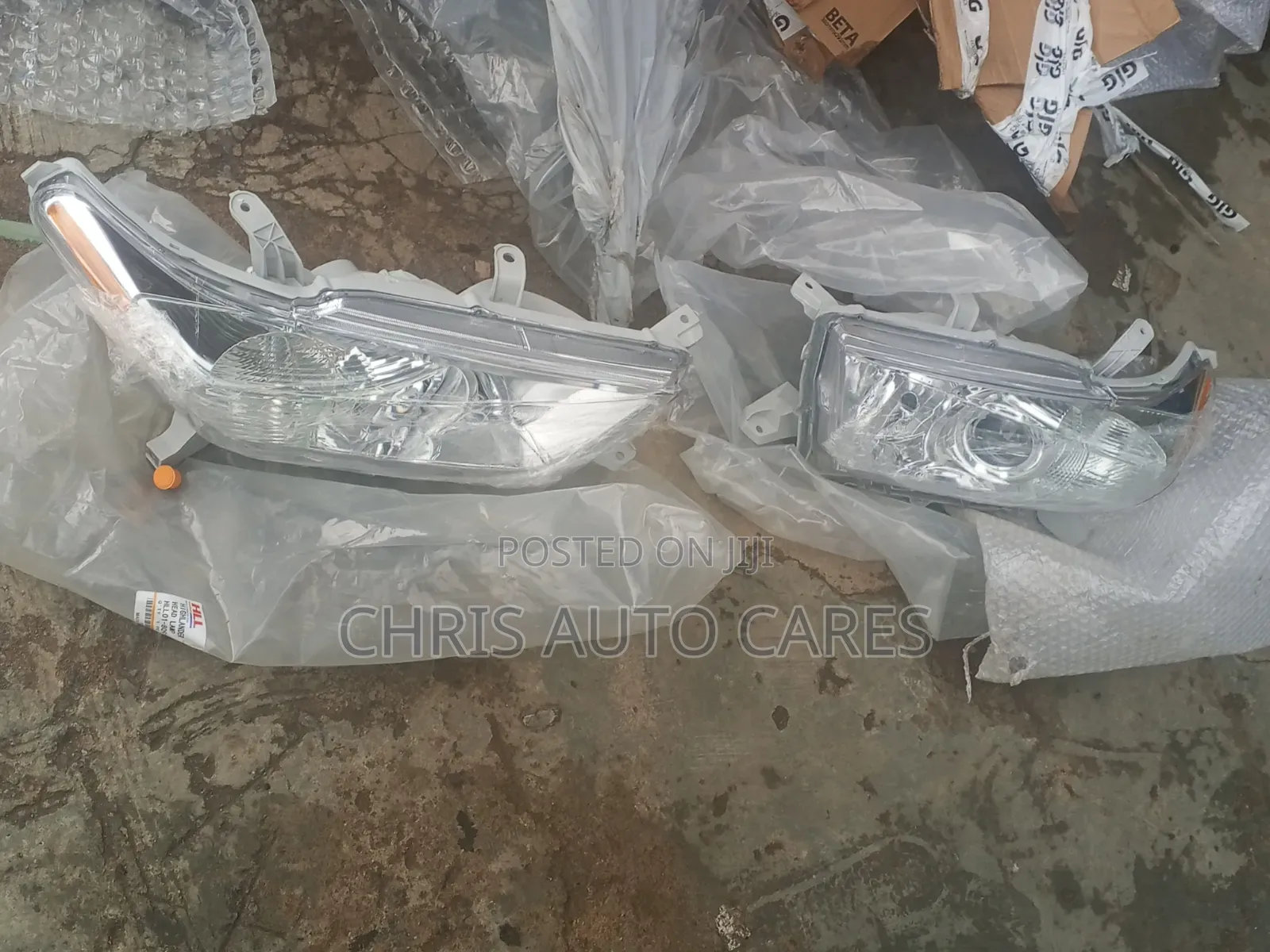 Headlamp and Rear Light for Toyota Highlander 2012