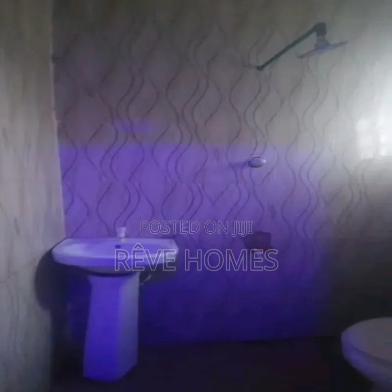 2bdrm Block of Flats in Alagomeji for rent
