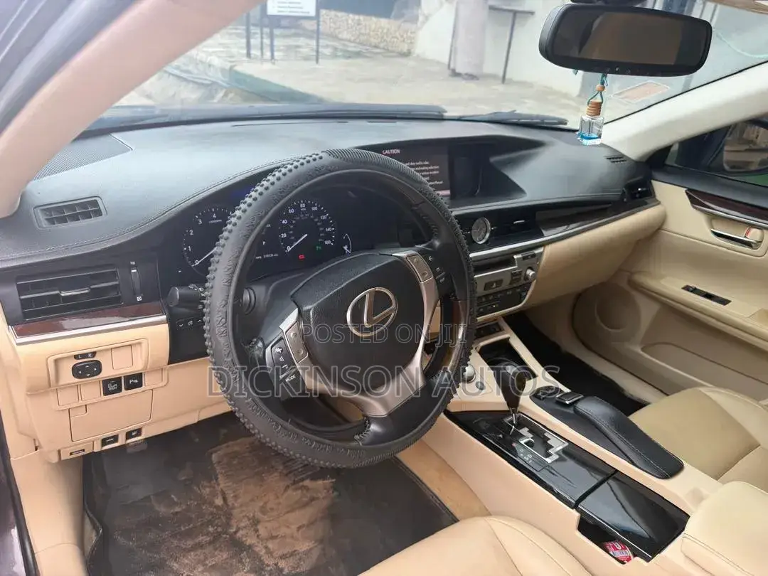 Lexus ES 2013 Gray