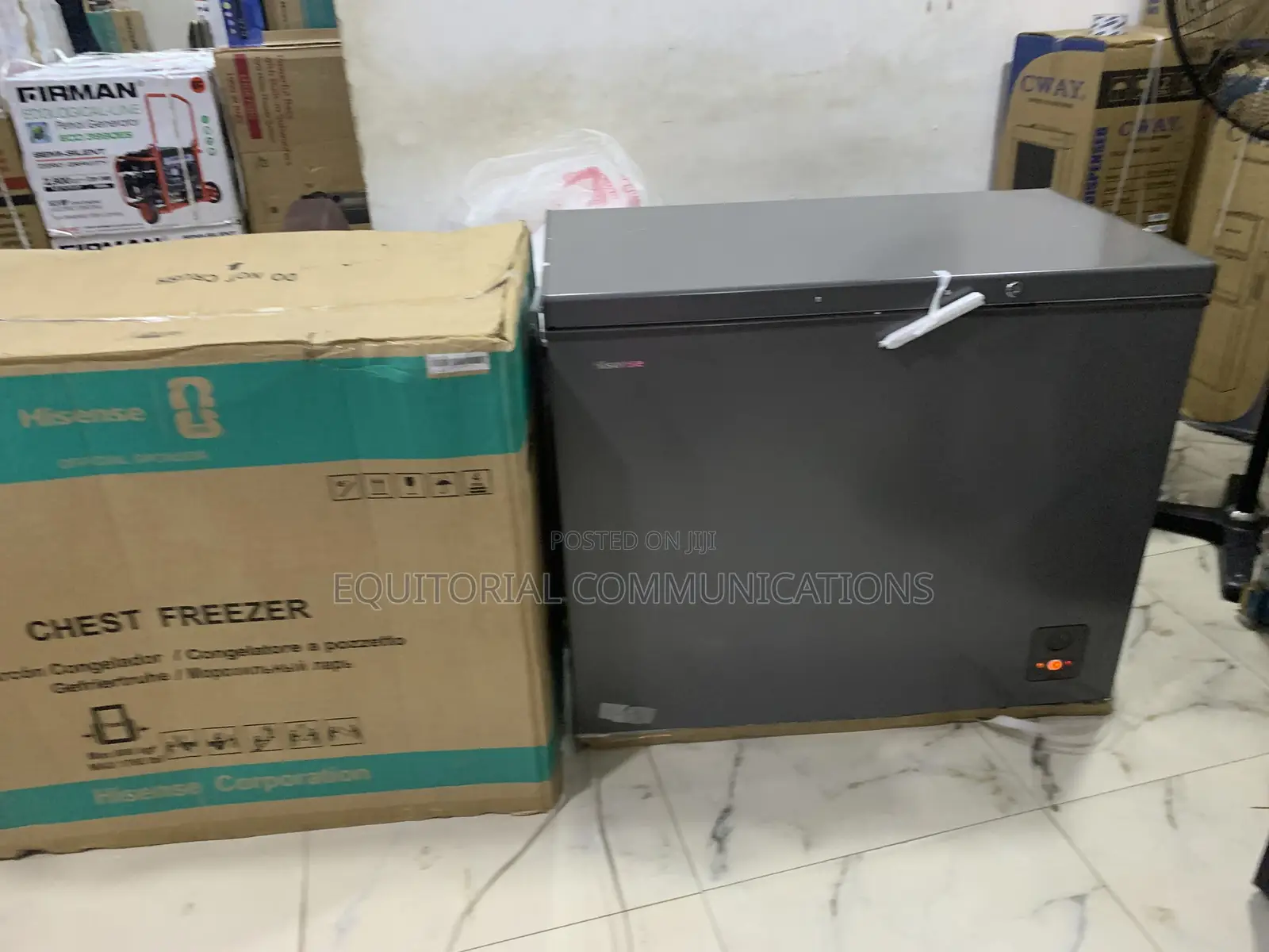 Hisense FC340SH Compact Commercial Freezer -250l