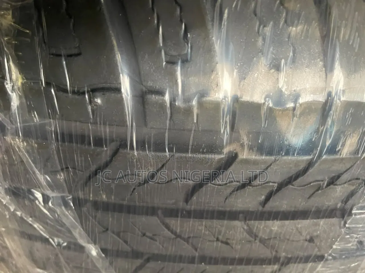 235/65r18 Phantom Tire Made in Vietnam
