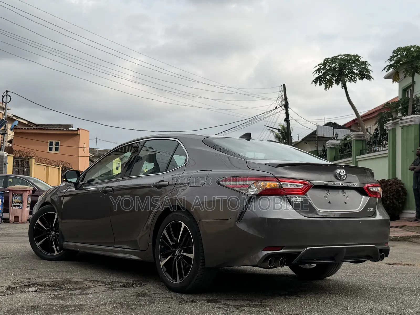 Toyota Camry XSE V6 FWD (3.5L 6cyl 8AM) 2018 Gray