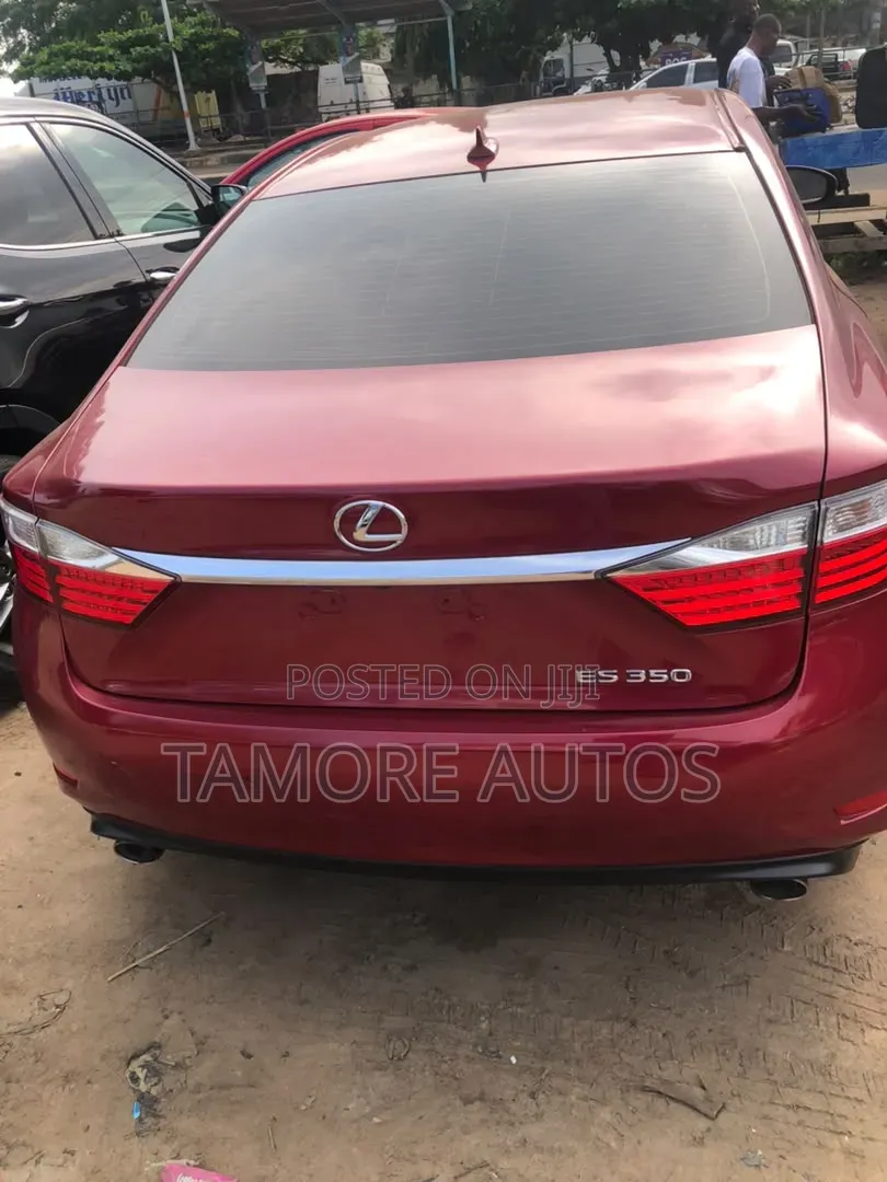 Lexus ES 350 FWD 2013 Red