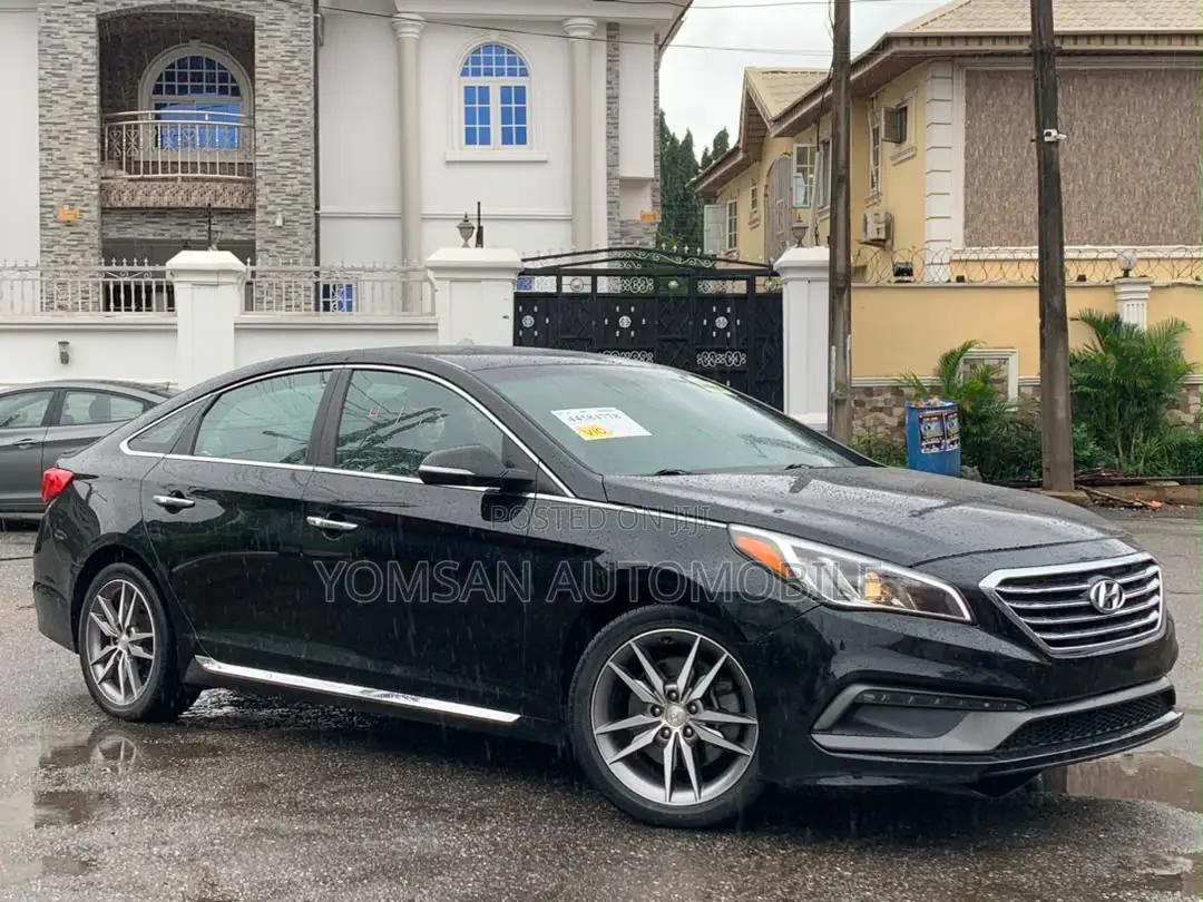 Hyundai Sonata Sport 4dr Sedan (2.4L 4cyl 6A) 2015 Black