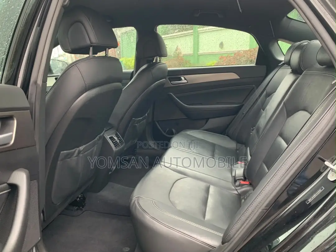 Hyundai Sonata Sport 4dr Sedan (2.4L 4cyl 6A) 2015 Black