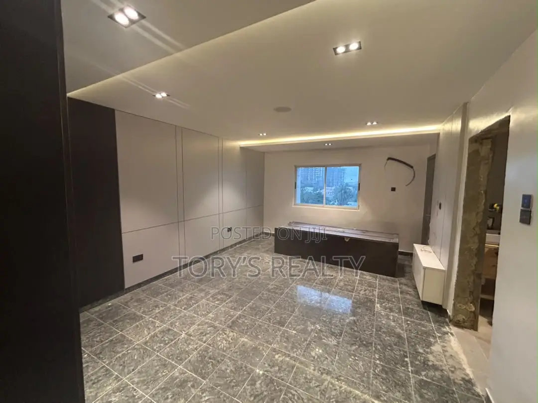 3bdrm Apartment in Ikoyi S.W for rent