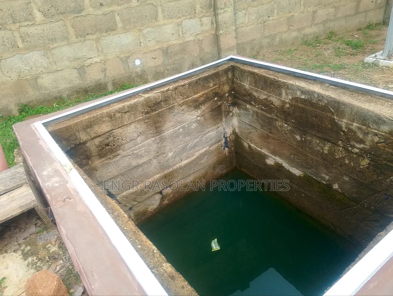 For Fish Pond With Mini Guest House