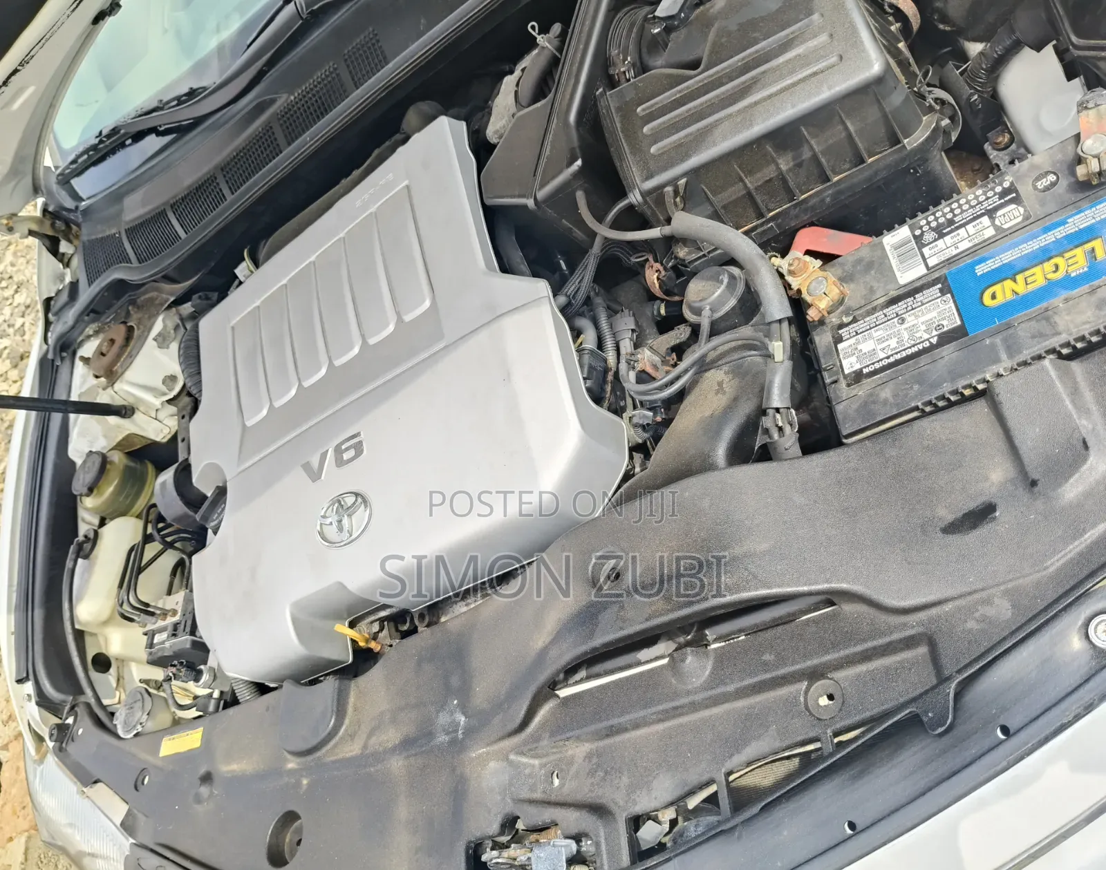 Toyota Camry XLE V6 4dr Sedan (3.5L 6cyl 6A) 2011 White