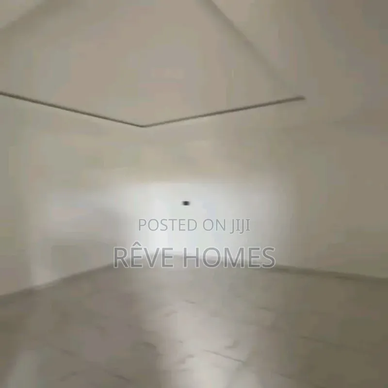 2bdrm Duplex in Shomolu / Shomolu for rent
