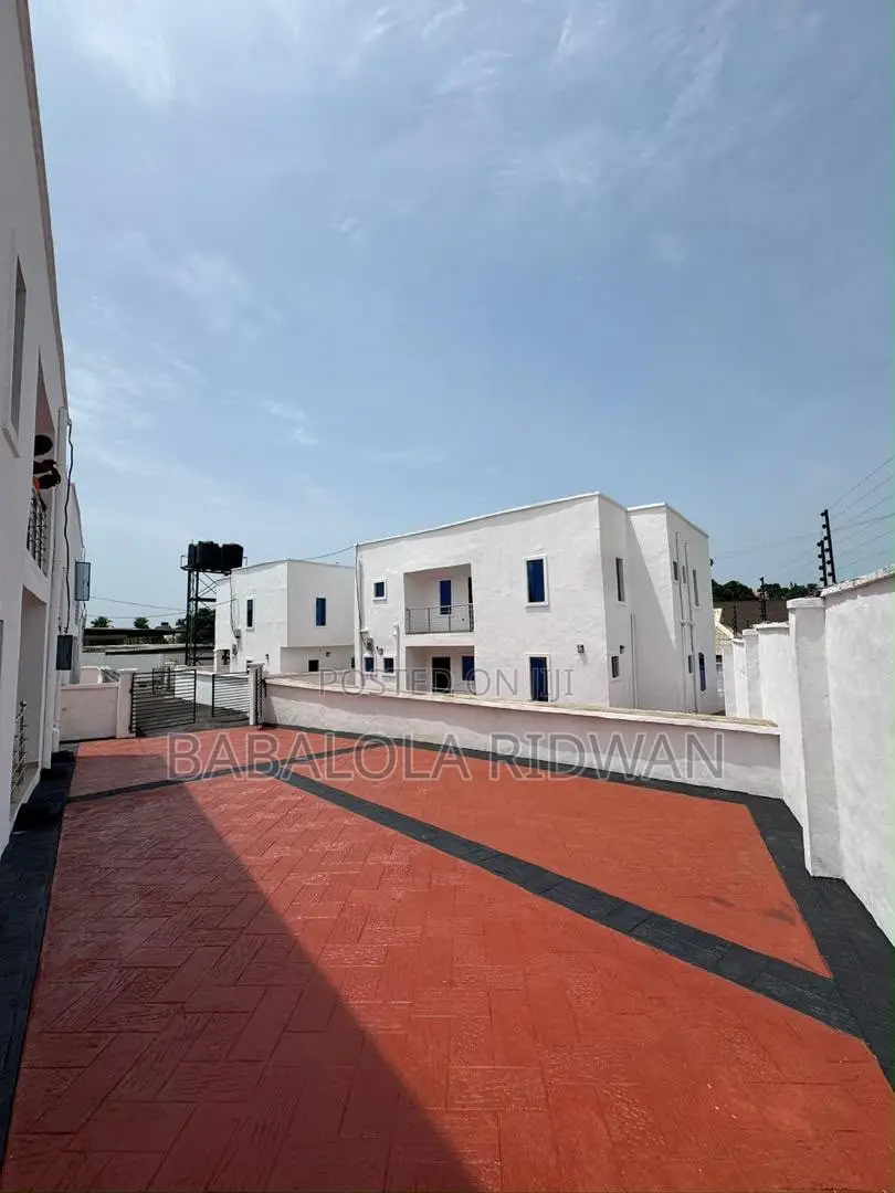 4bdrm Duplex in Onikoko, Agodi for sale