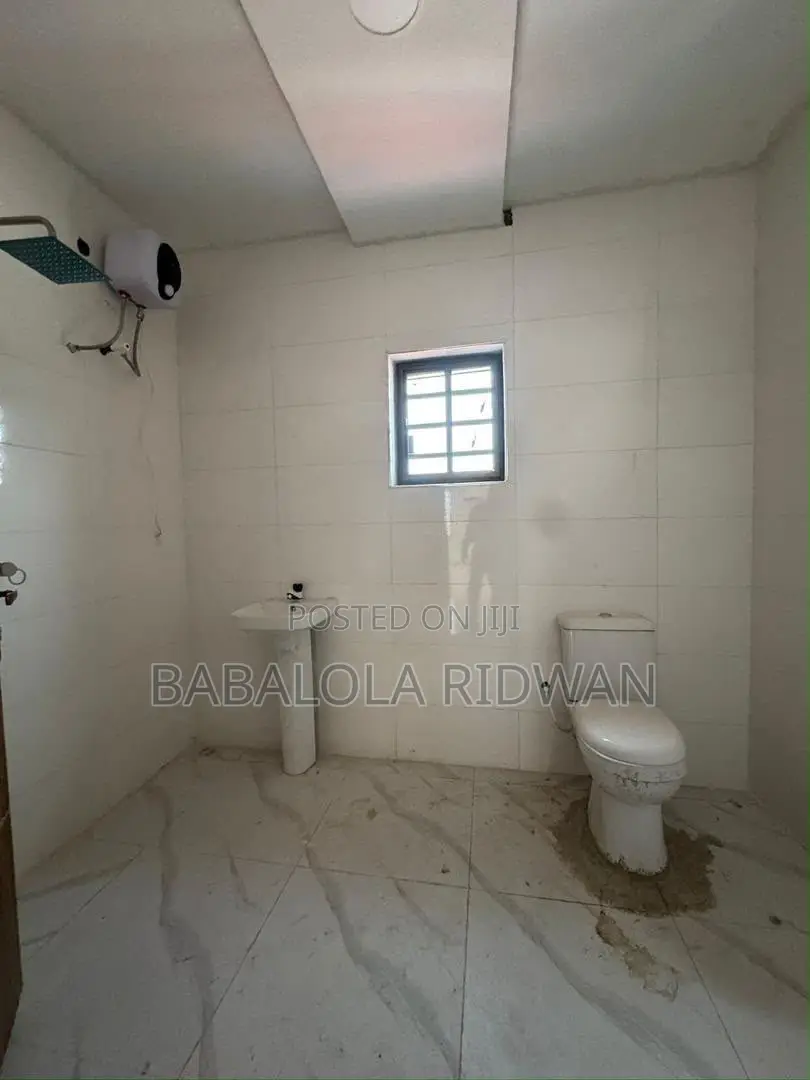 4bdrm Duplex in Onikoko, Agodi for sale