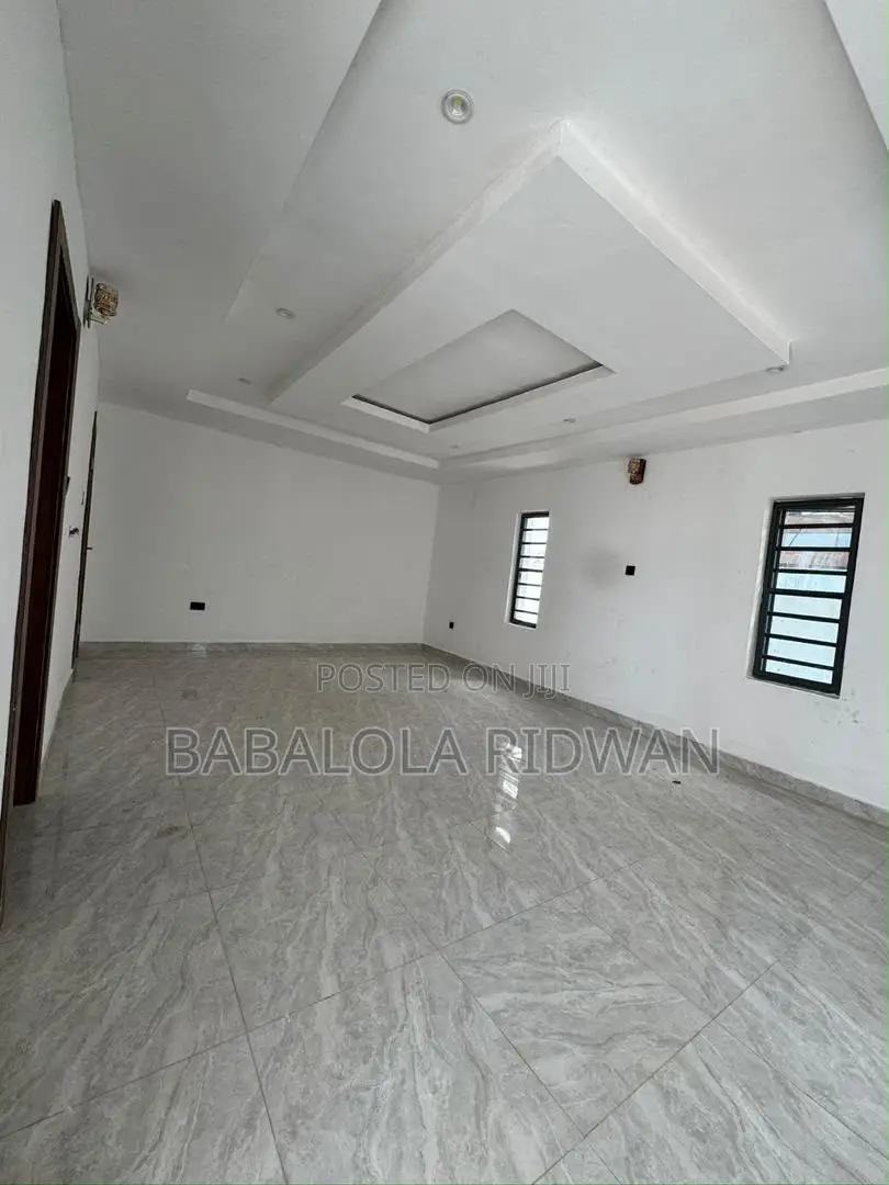 4bdrm Duplex in Onikoko, Agodi for sale