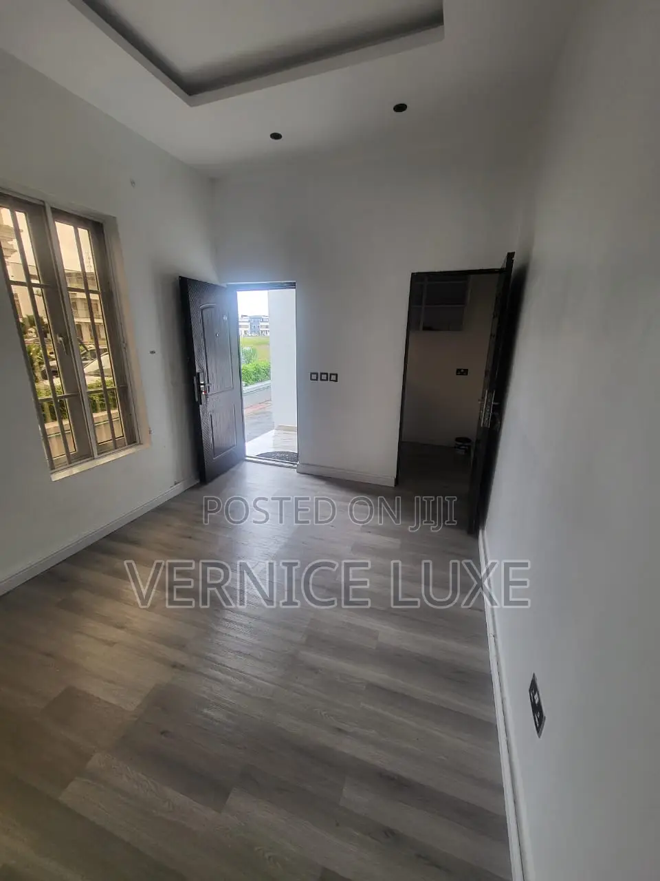 1bdrm Apartment in Cowrie Creek, Ikate for rent