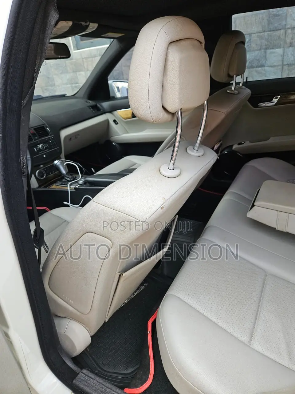 Mercedes-Benz C300 Luxury 4Matic Sedan AWD (3.5L 6cyl 7A) 2013 White