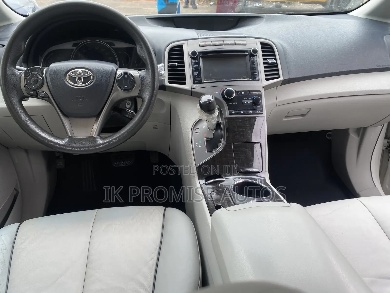 Toyota Venza 2012 White