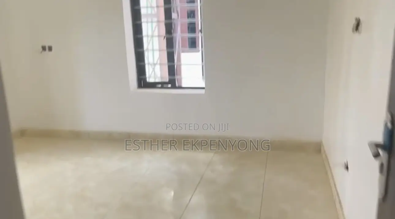 3bdrm Block of Flats in Kubwa for sale