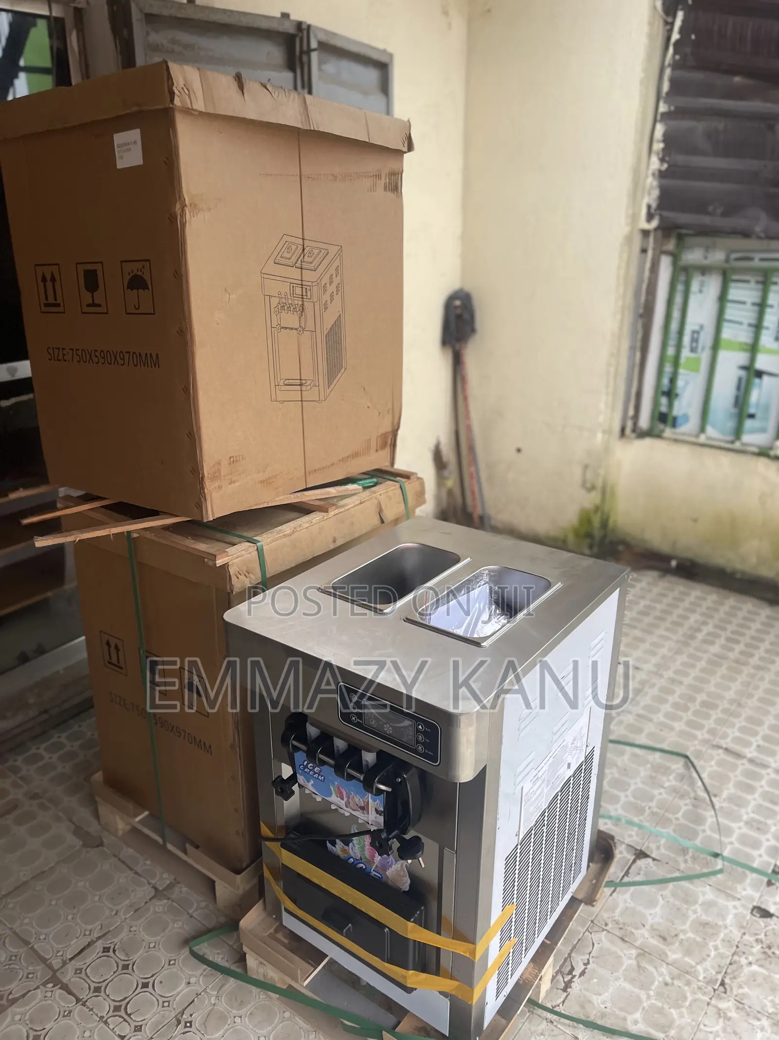 Brand New 3-Flavor Commercial Soft Ice Cream Machine – High Capacity