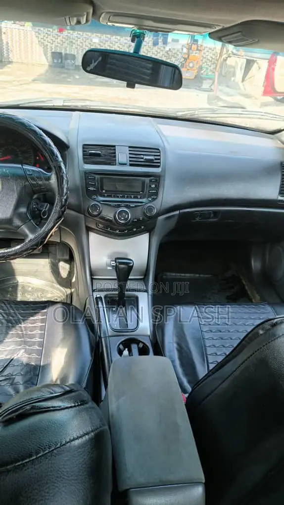 Honda Accord 2004 Blue