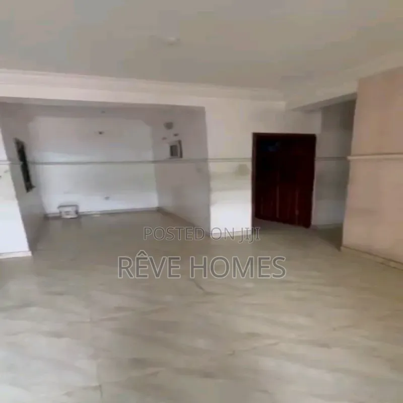 2bdrm Block of Flats in Akoka for rent