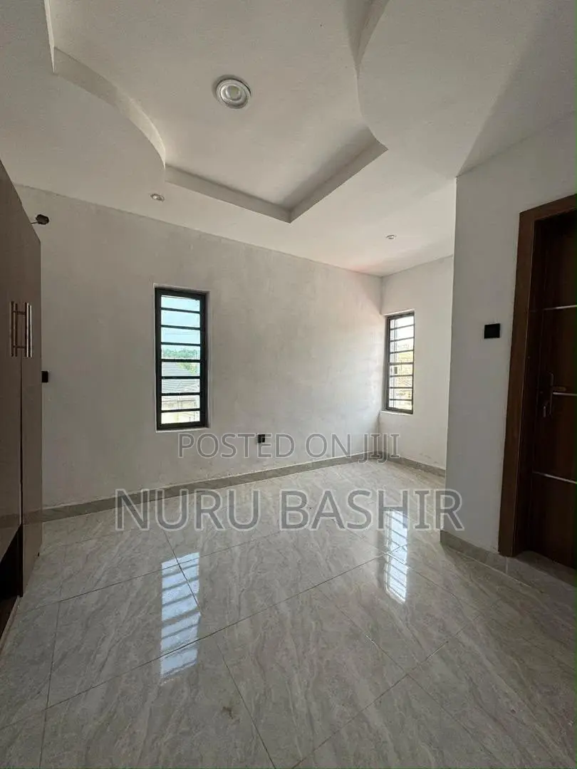 4bdrm Duplex in Onikoko, Agodi for sale