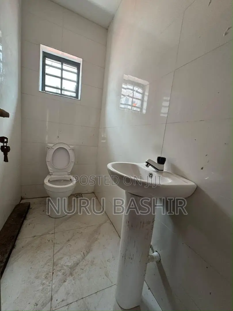4bdrm Duplex in Onikoko, Agodi for sale