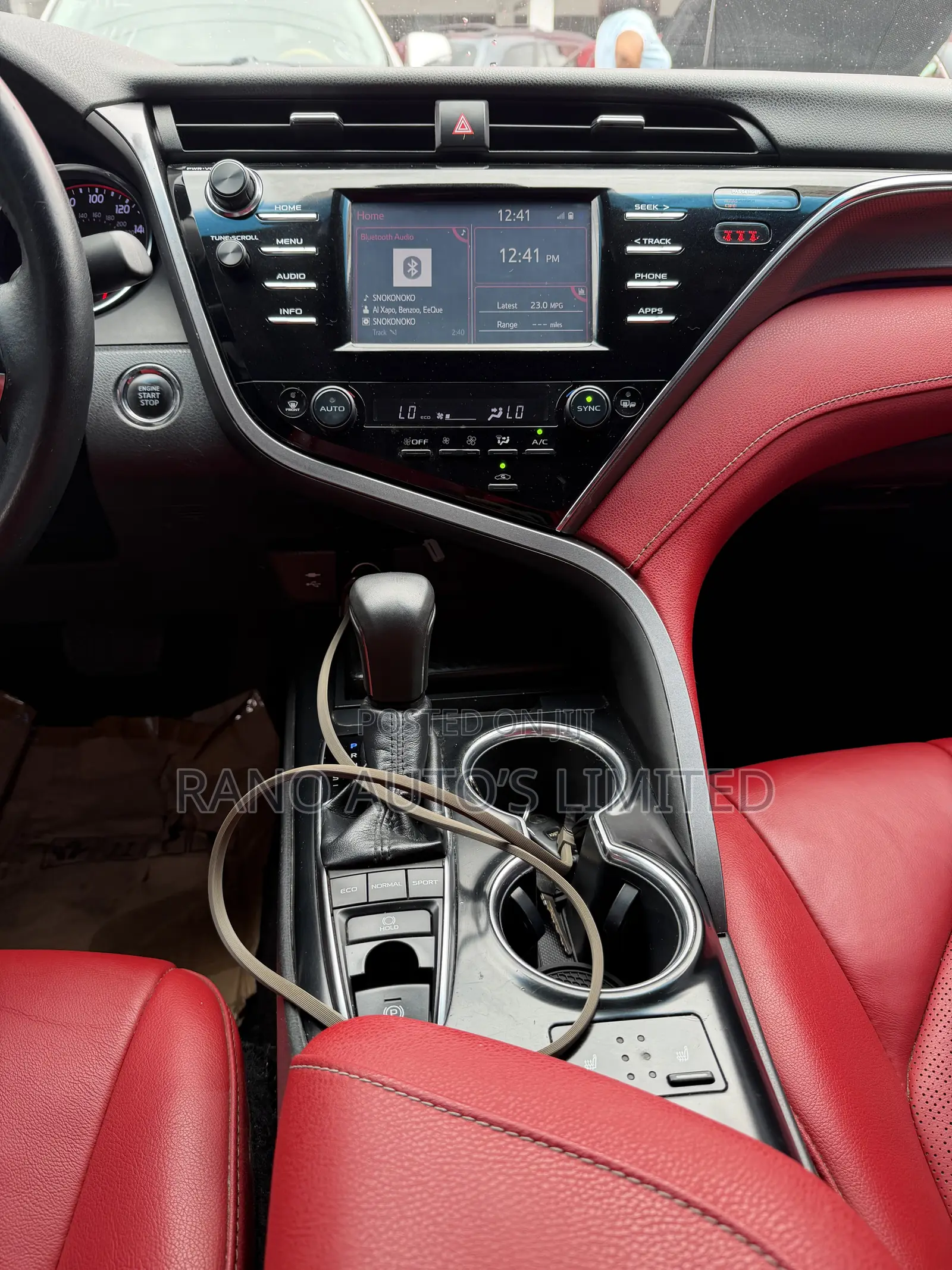 Toyota Camry XSE FWD (2.5L 4cyl 8AM) 2018 Silver