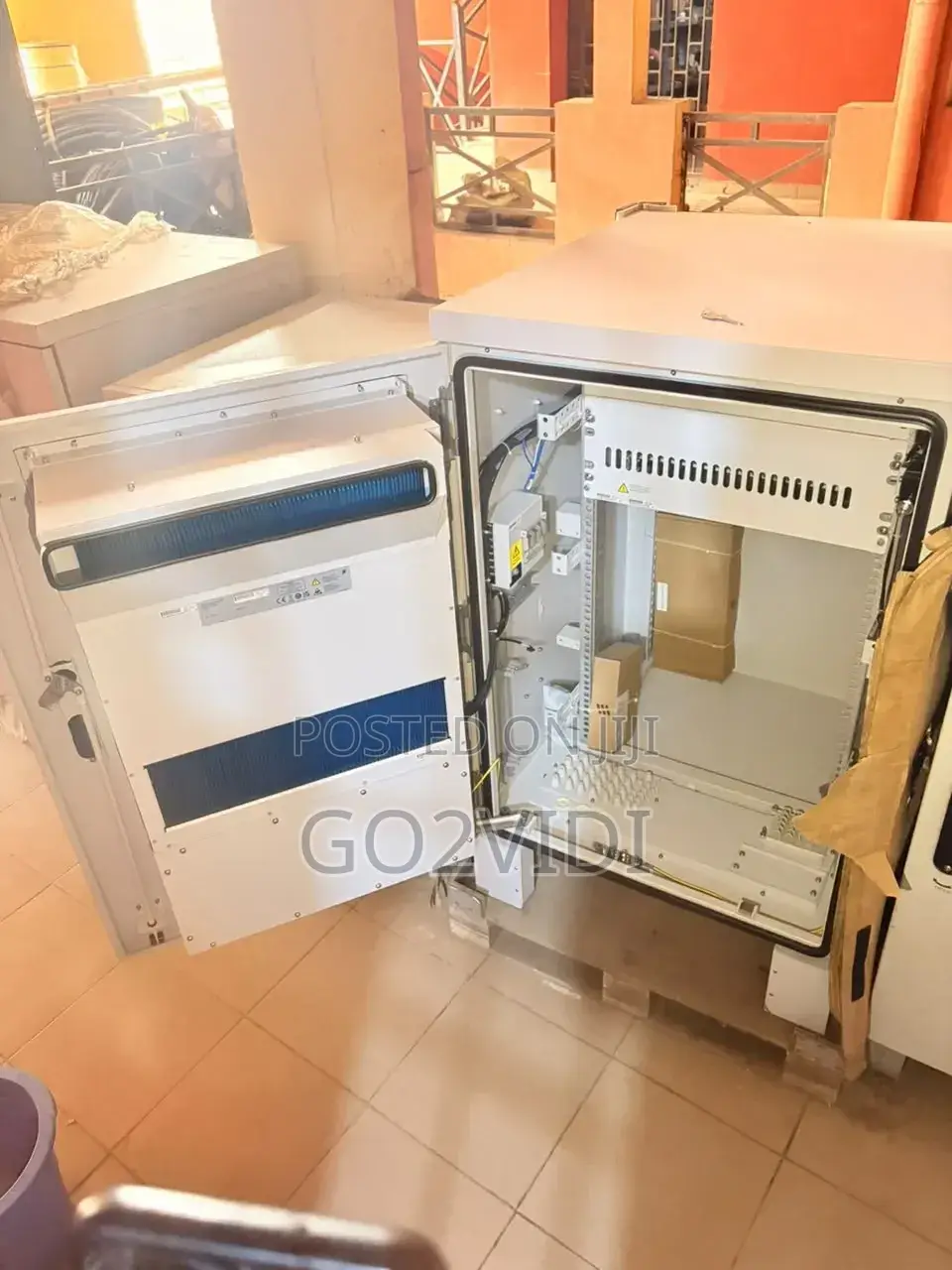 Outdoor Telecom Cabinet With Integrated Air Conditioner | IP55 Rack